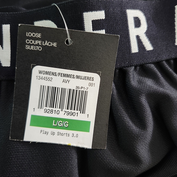 Under Armour Black Athletic Shorts Moisture-Wicking Performance - Picture 2 of 5